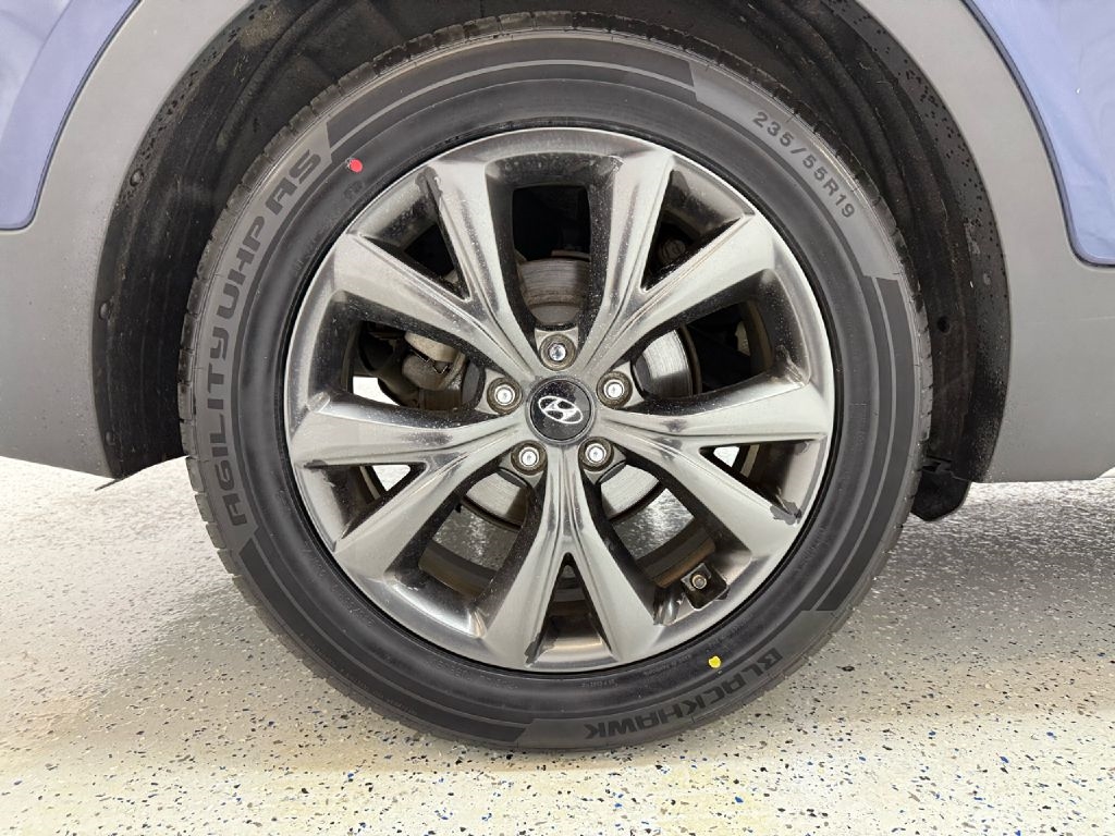 Hyundai Santa Fe Sport 2.0T AWD 2017 Hyundai Santa Fe Sport 2.0T AWD 2017