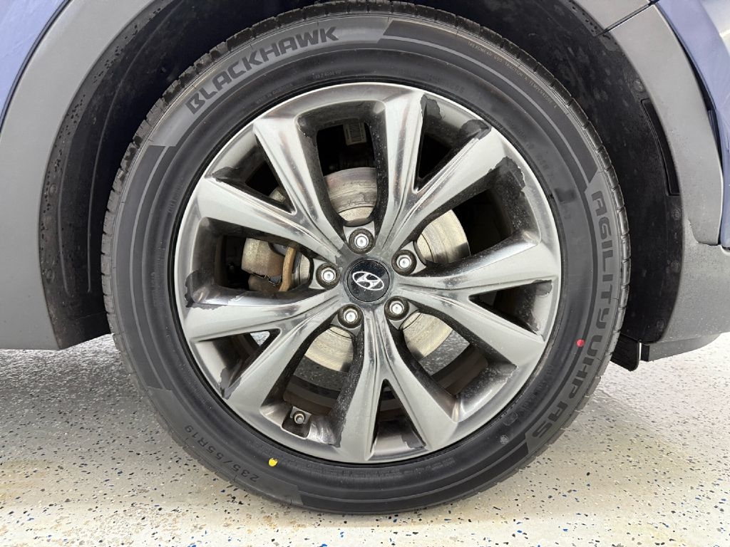 Hyundai Santa Fe Sport 2.0T AWD 2017 Hyundai Santa Fe Sport 2.0T AWD 2017