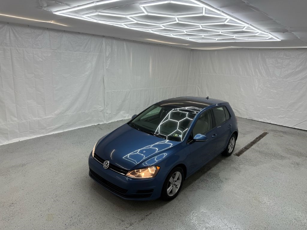 2017 Volkswagen Golf TSI S photo 28
