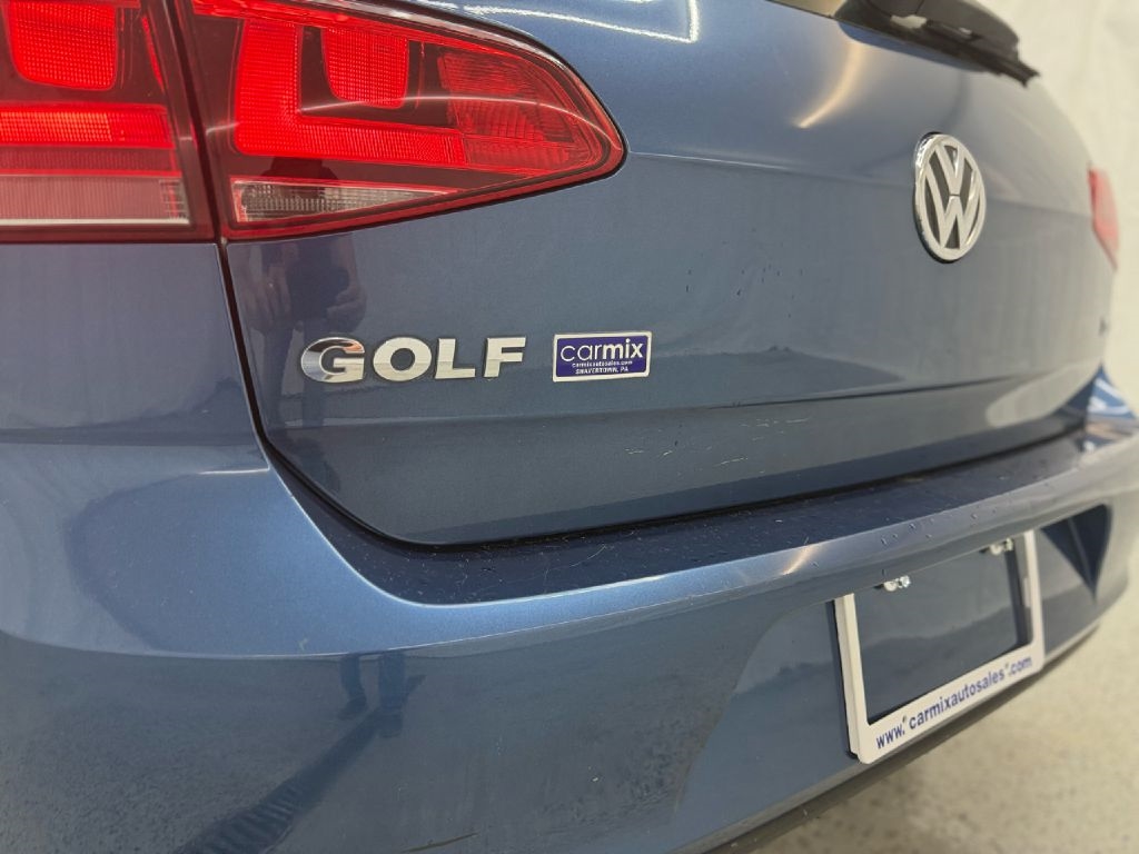 2017 Volkswagen Golf TSI S photo 31