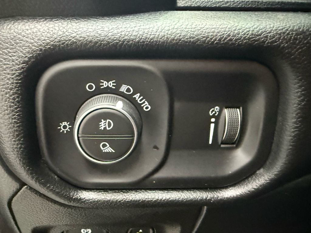 2020 Ram 1500 Big Horn Lone Star photo 11