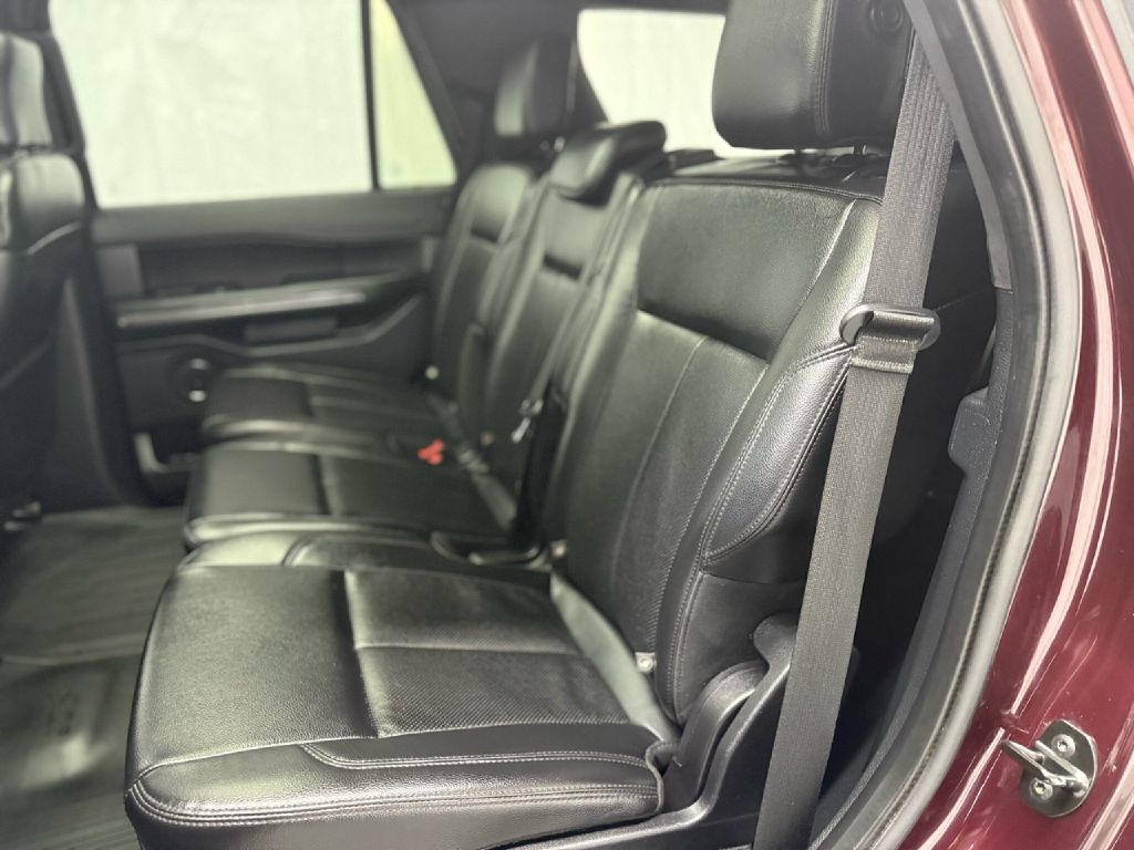 2020 Ford Expedition XLT photo 23