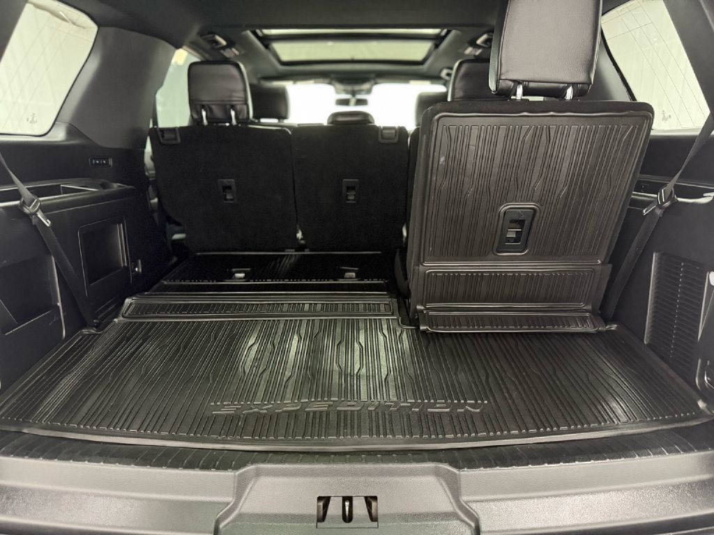 2020 Ford Expedition XLT photo 28