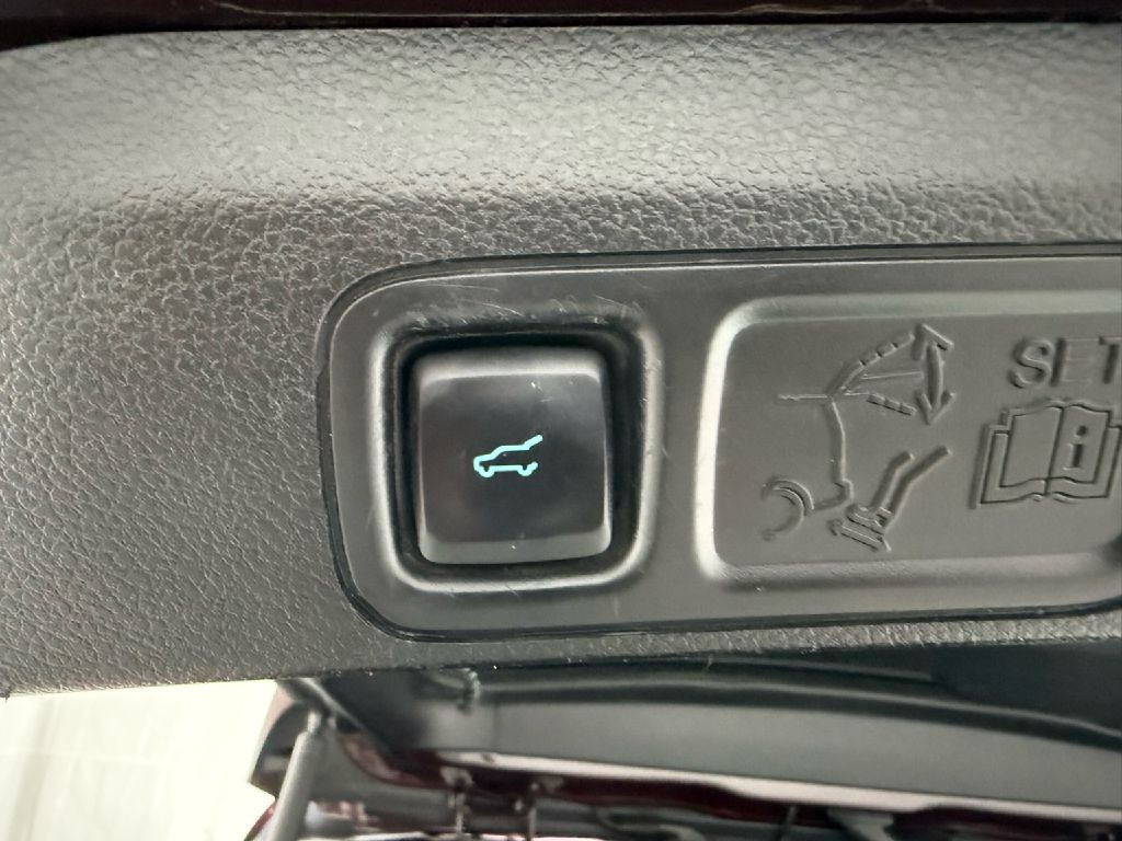 2020 Ford Expedition XLT photo 31