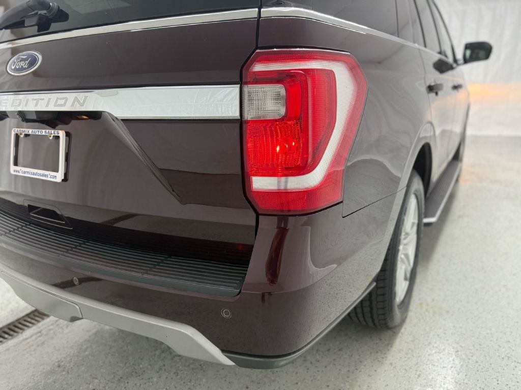 2020 Ford Expedition XLT photo 40
