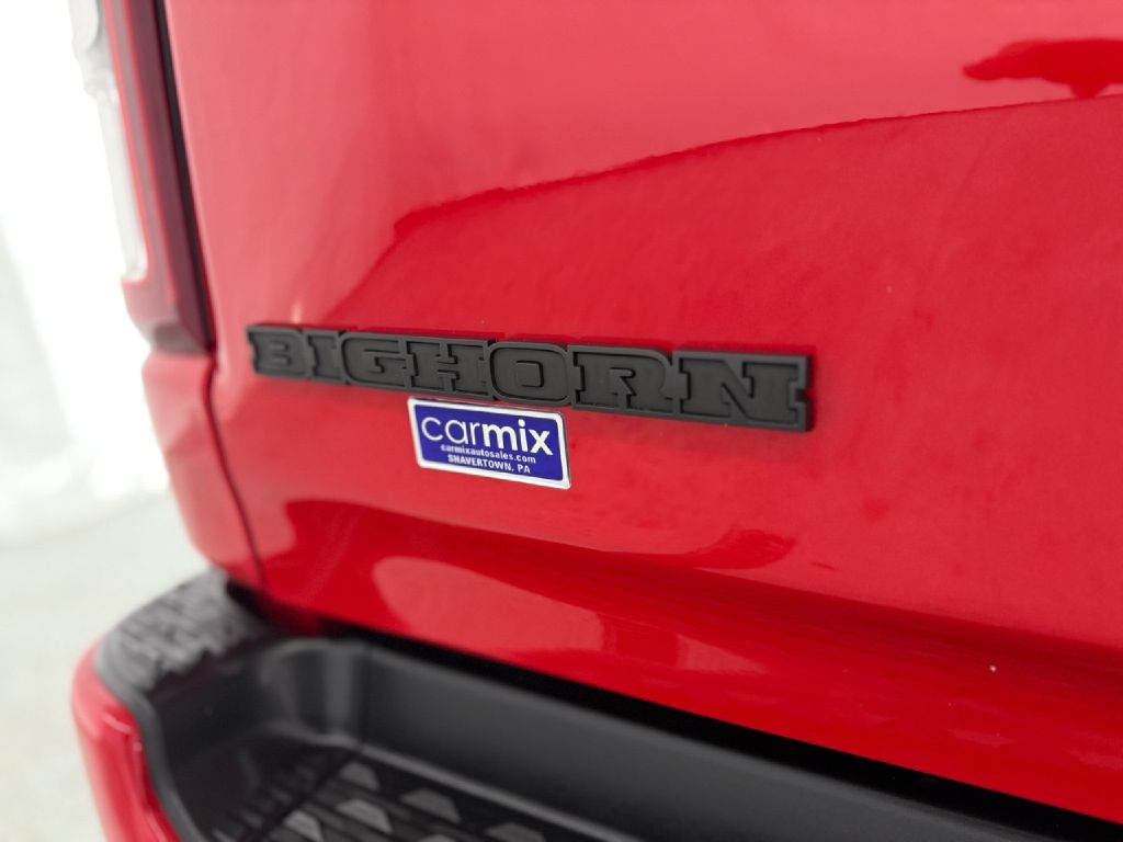 RAM 1500 Big Horn Crew Cab SWB 4WD 2022 RAM 1500 Big Horn Crew Cab SWB 4WD 2022