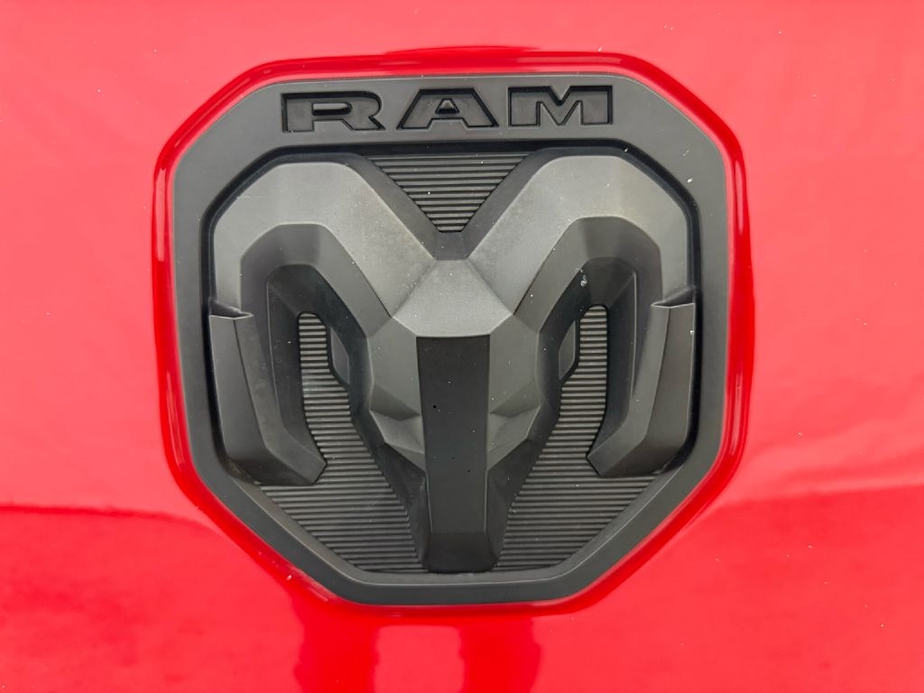 2022 Ram 1500 Big Horn photo 38