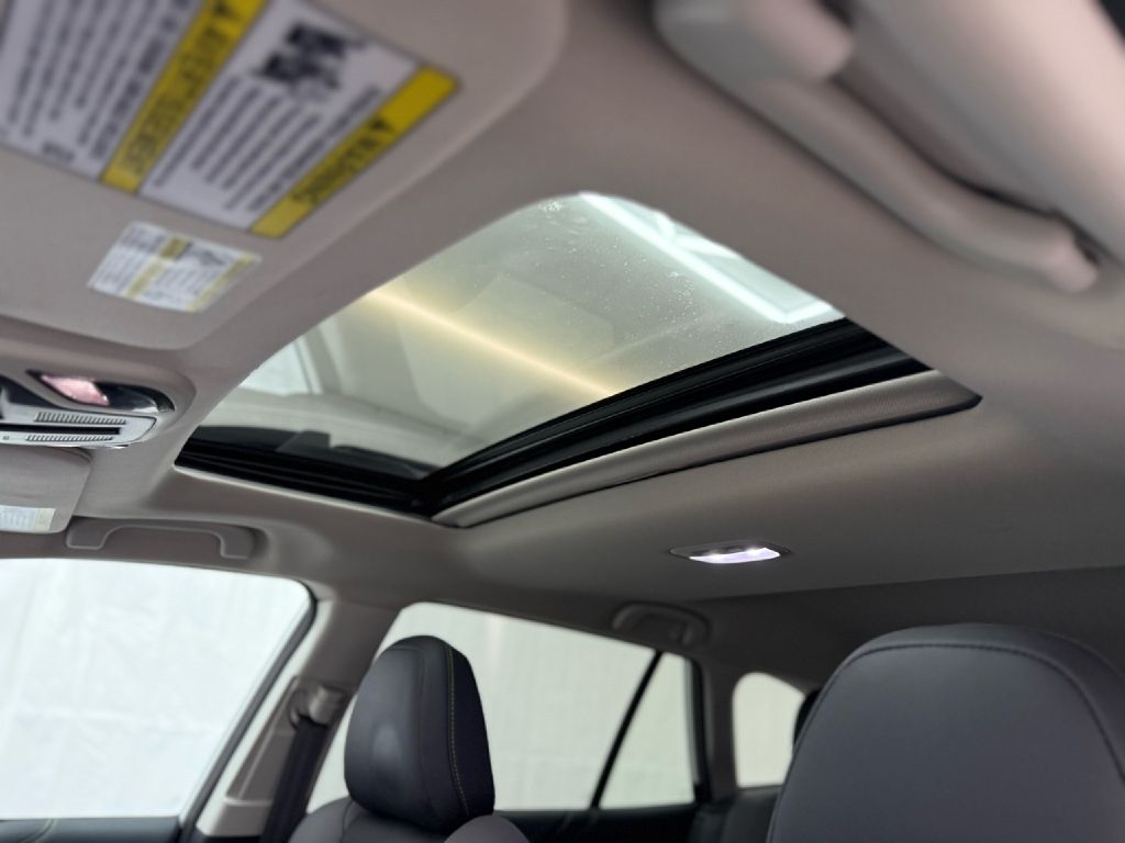 2023 Subaru Outback Onyx Edition photo 10