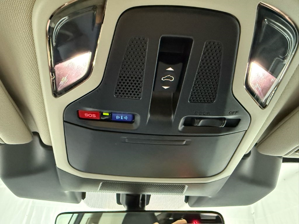 2023 Subaru Outback Onyx Edition photo 22