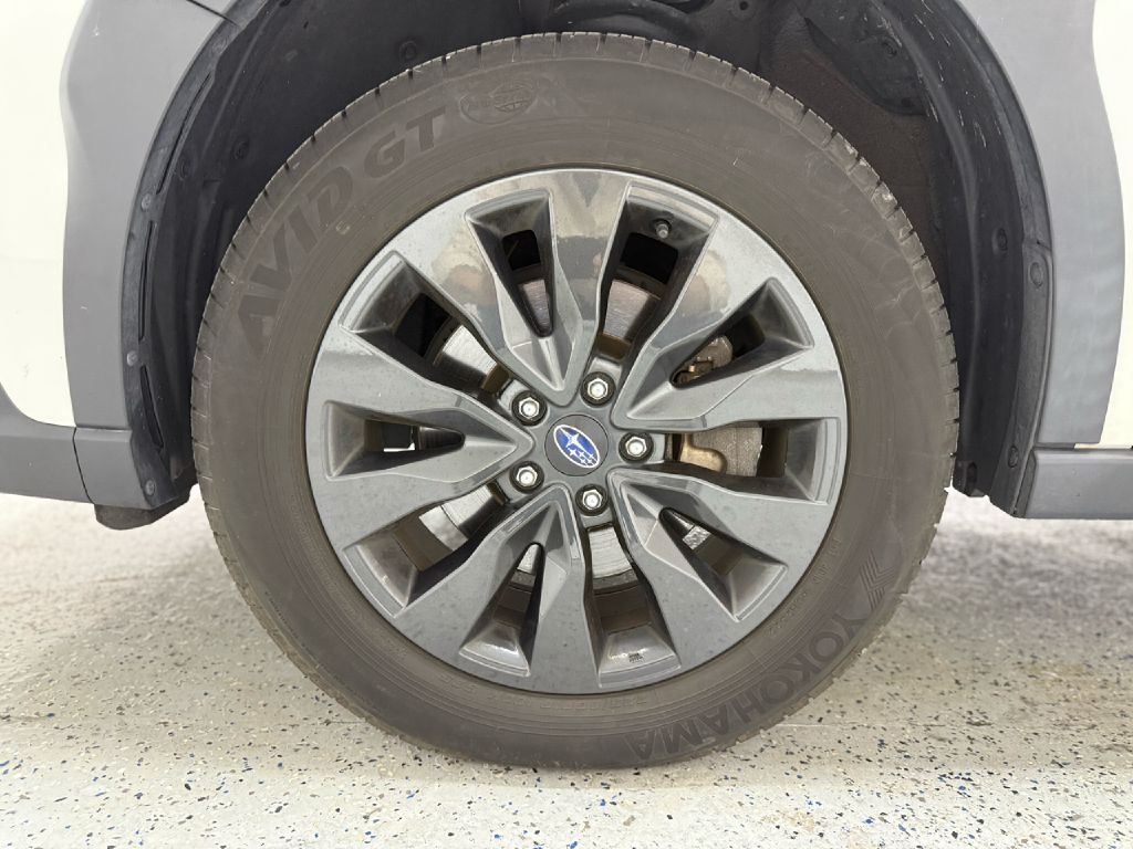 2023 Subaru Outback Onyx Edition photo 29