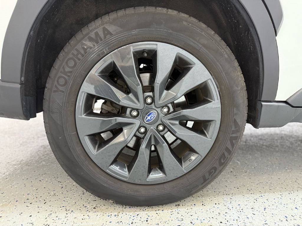 2023 Subaru Outback Onyx Edition photo 32