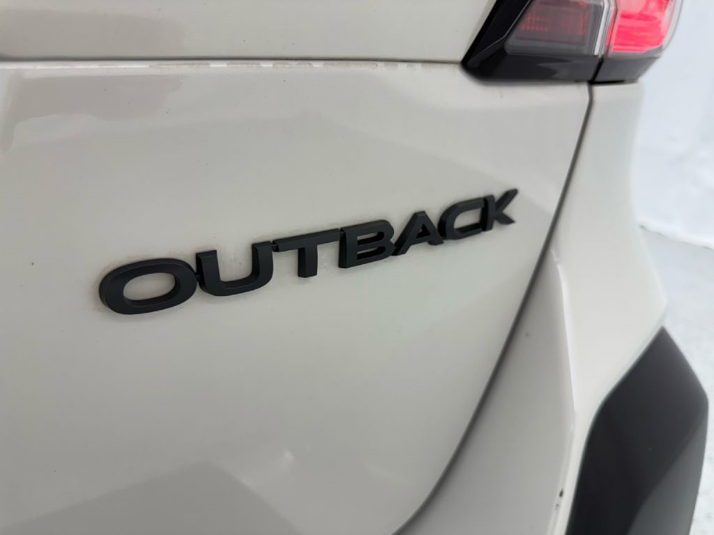 2023 Subaru Outback Onyx Edition photo 39