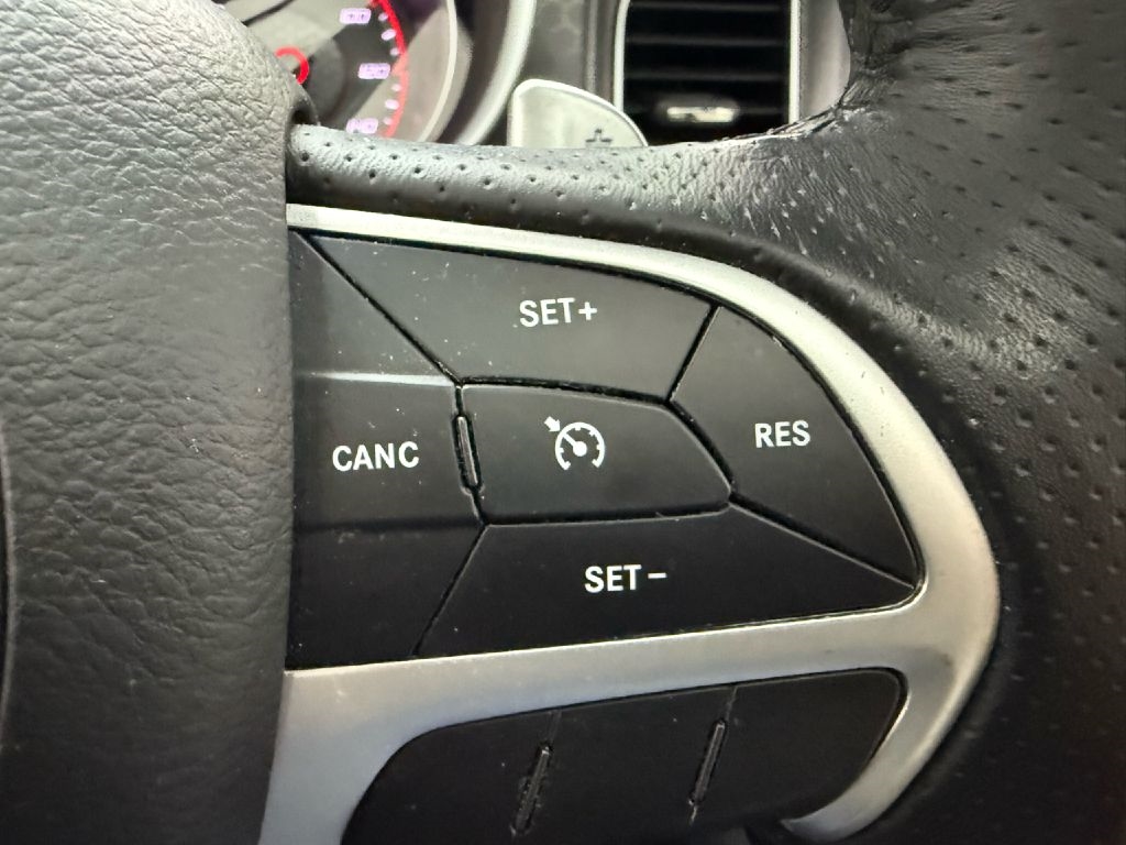 2018 Dodge Charger GT AWD photo 16