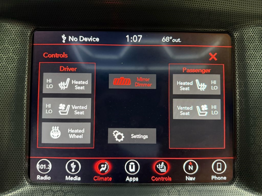 2018 Dodge Charger GT AWD photo 21