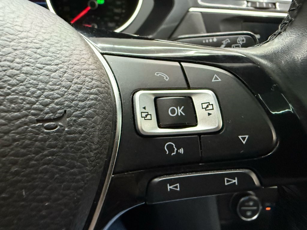 2018 Volkswagen Tiguan SE photo 15