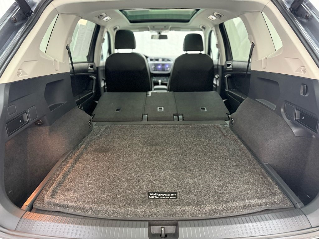 2018 Volkswagen Tiguan SE photo 23