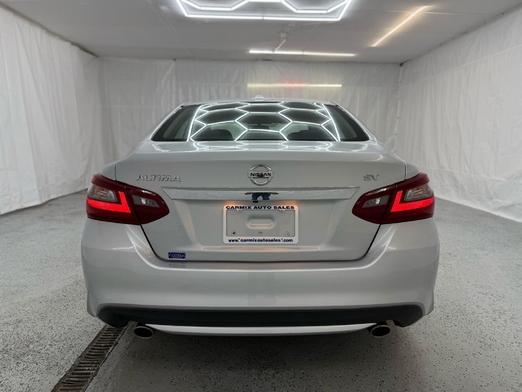 2018 Nissan Altima 2.5 S photo 4