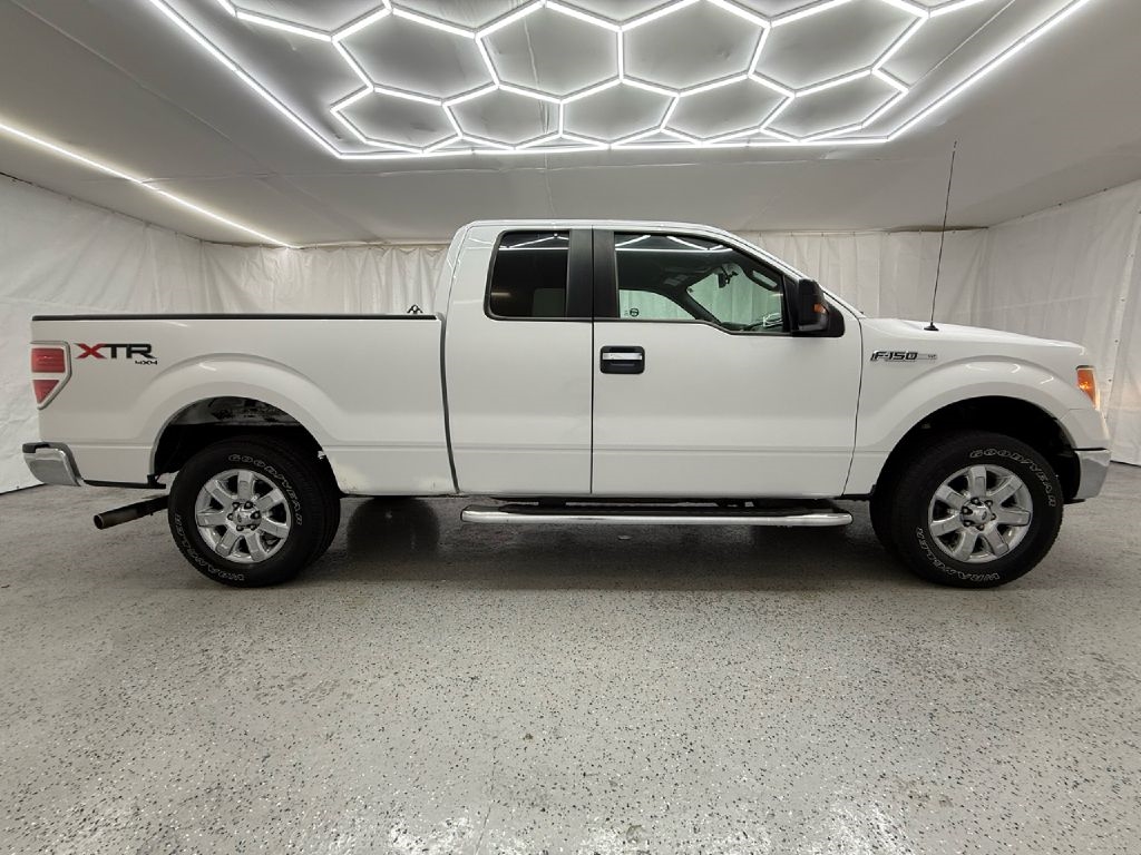 2014 Ford F-150 XL photo 2
