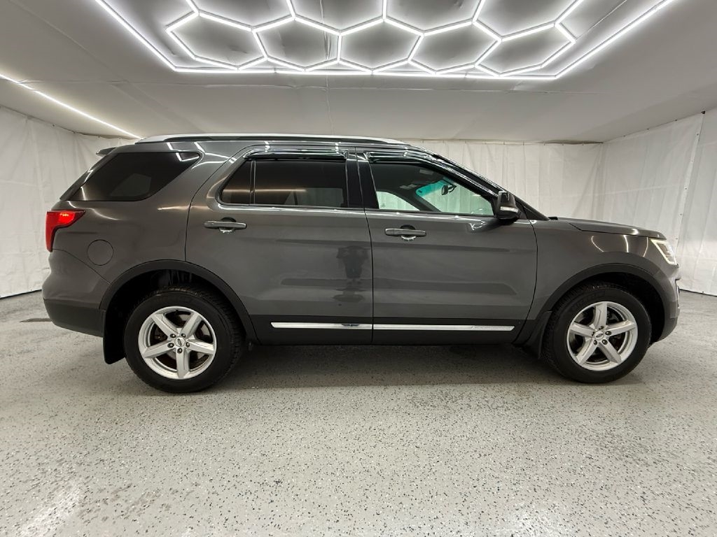 2016 Ford Explorer XLT 4WD