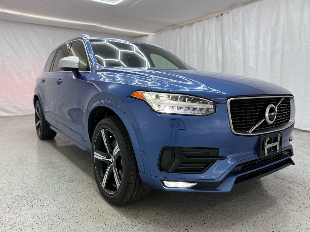 2016 Volvo XC90 R-Design