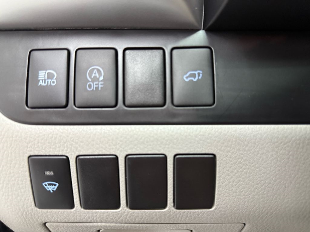 Toyota Highlander SE AWD V6 2017 Toyota Highlander SE AWD V6 2017