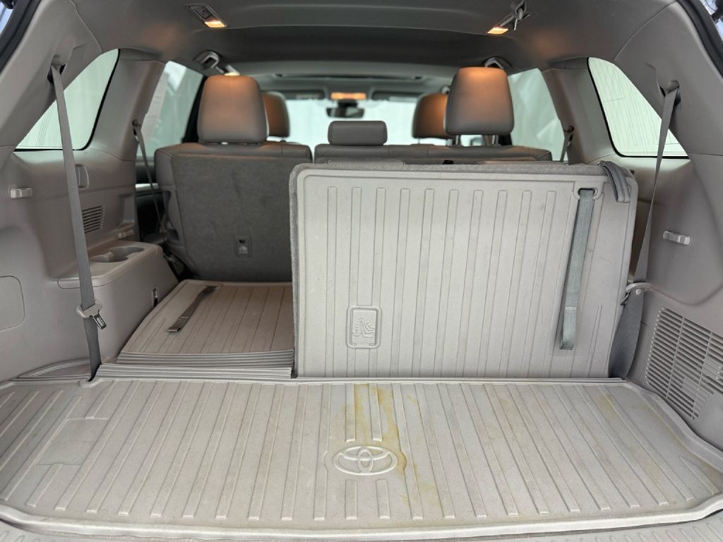 Toyota Highlander SE AWD V6 2017 Toyota Highlander SE AWD V6 2017