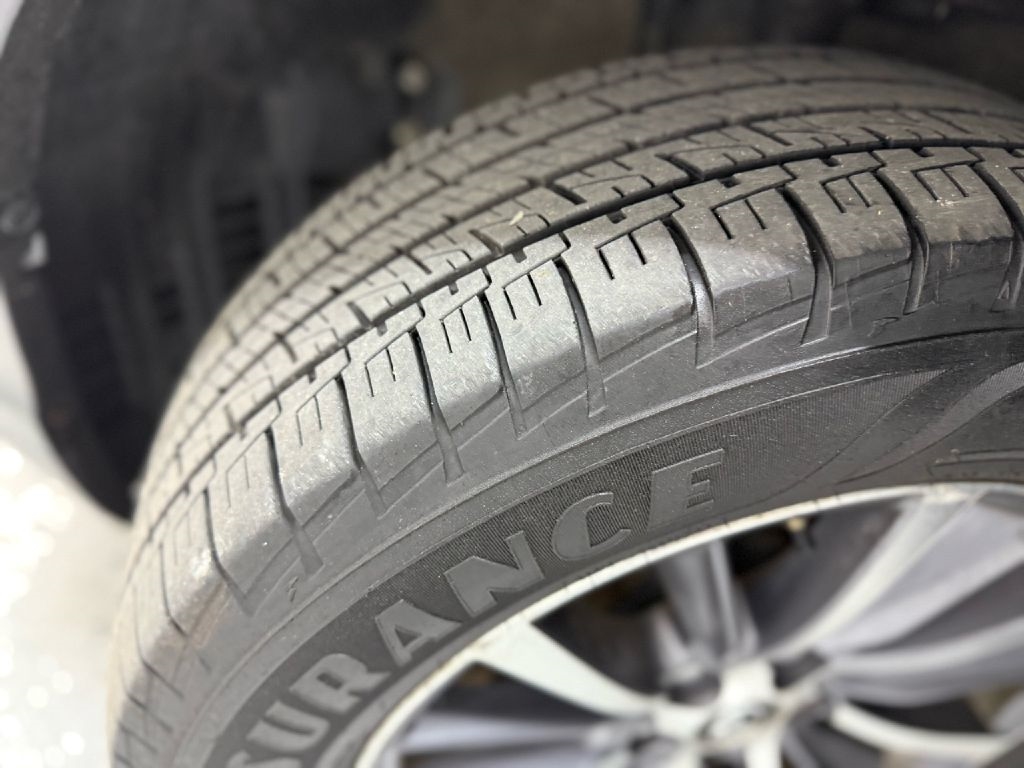 Toyota Highlander SE AWD V6 2017 Toyota Highlander SE AWD V6 2017