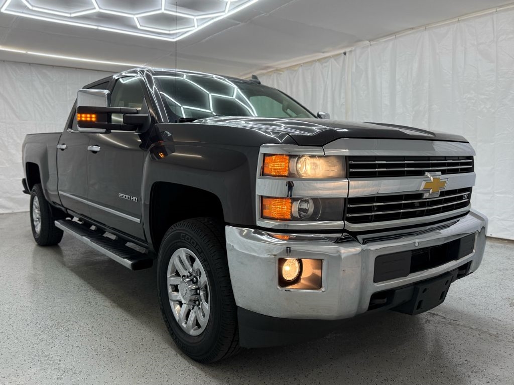 2016 Chevrolet Silverado 2500HD LTZ Crew Cab 4WD