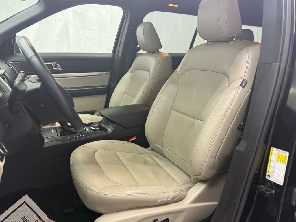 Ford Explorer XLT 4WD 2018