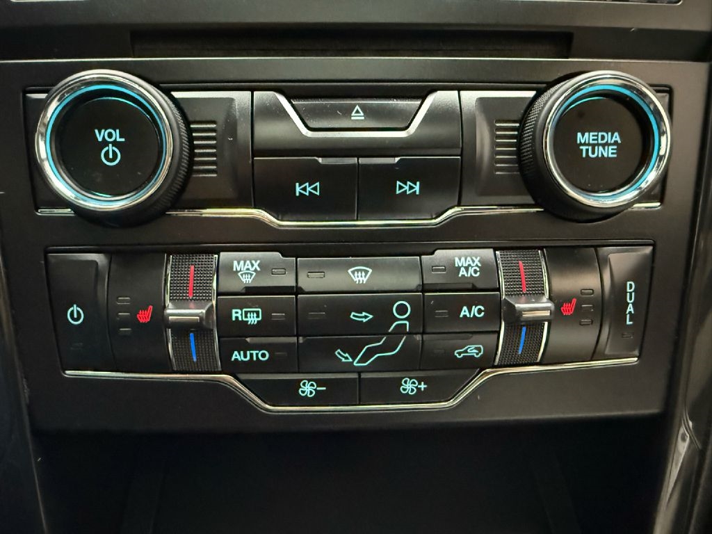 Ford Explorer XLT 4WD 2018