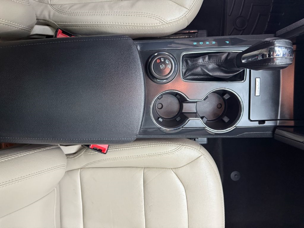 Ford Explorer XLT 4WD 2018