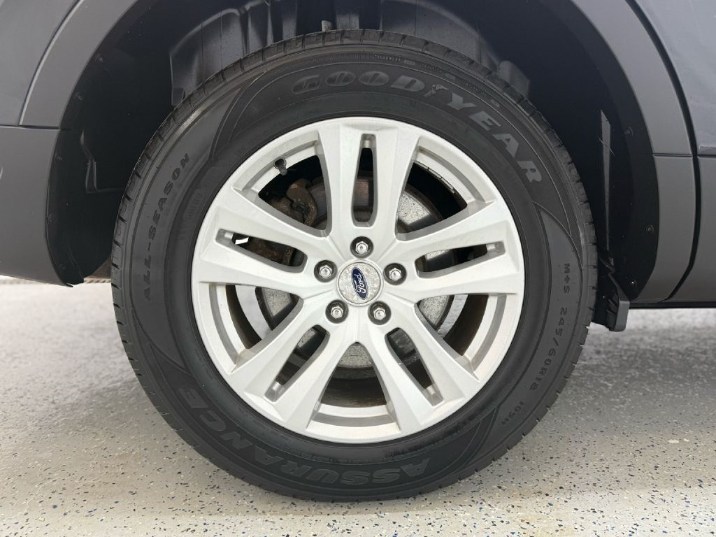 Ford Explorer XLT 4WD 2018