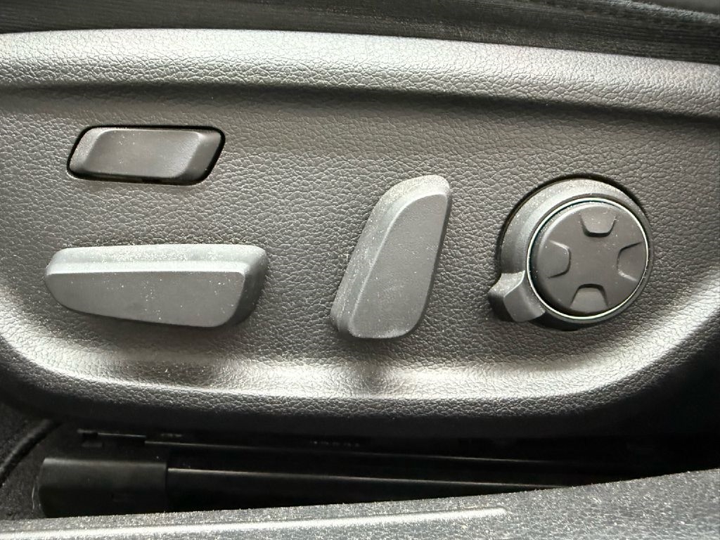 Genesis G70 3.3T 2022