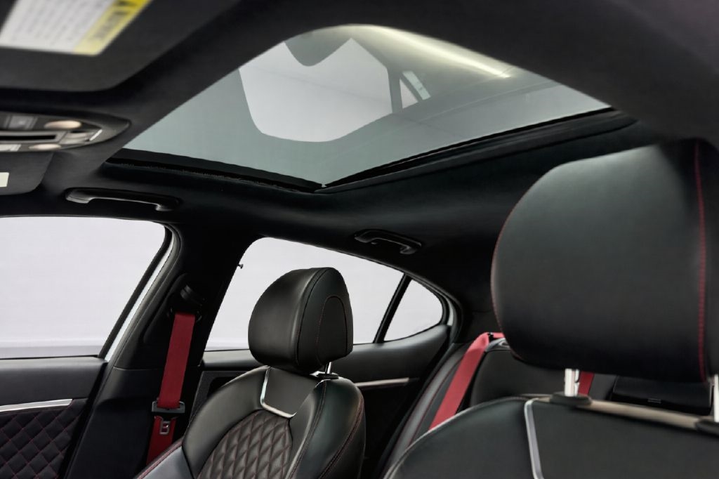 Genesis G70 3.3T 2022