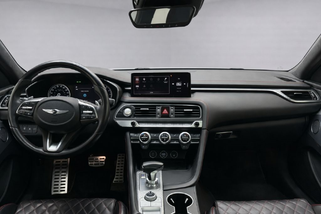 Genesis G70 3.3T 2022