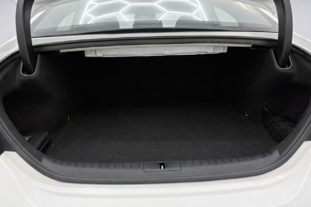 Genesis G70 3.3T 2022