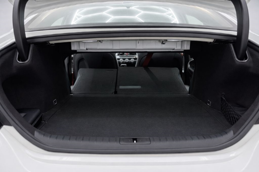 Genesis G70 3.3T 2022