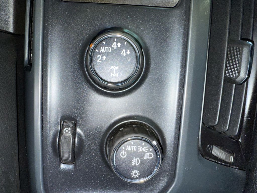 Chevrolet Silverado 1500 LT Double Cab 4WD 2016