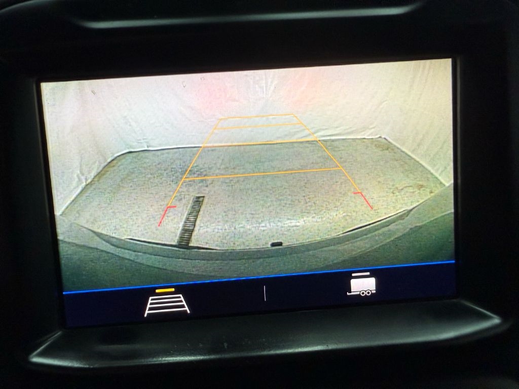 Chevrolet Silverado 1500 Custom Crew Cab Long Box 4WD 2019