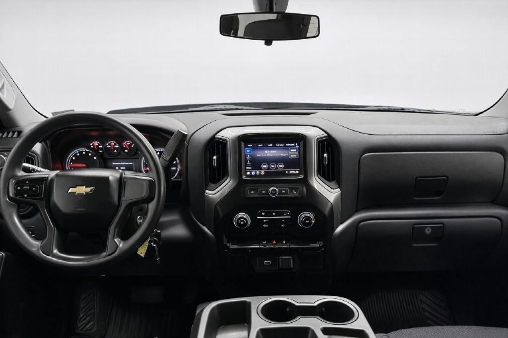 Chevrolet Silverado 1500 Custom Crew Cab Long Box 4WD 2019