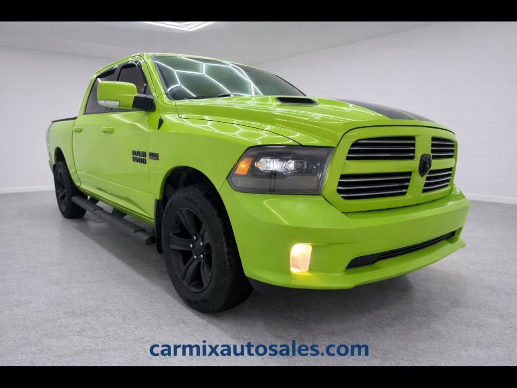 2017 RAM 1500 Sport Crew Cab SWB 4WD