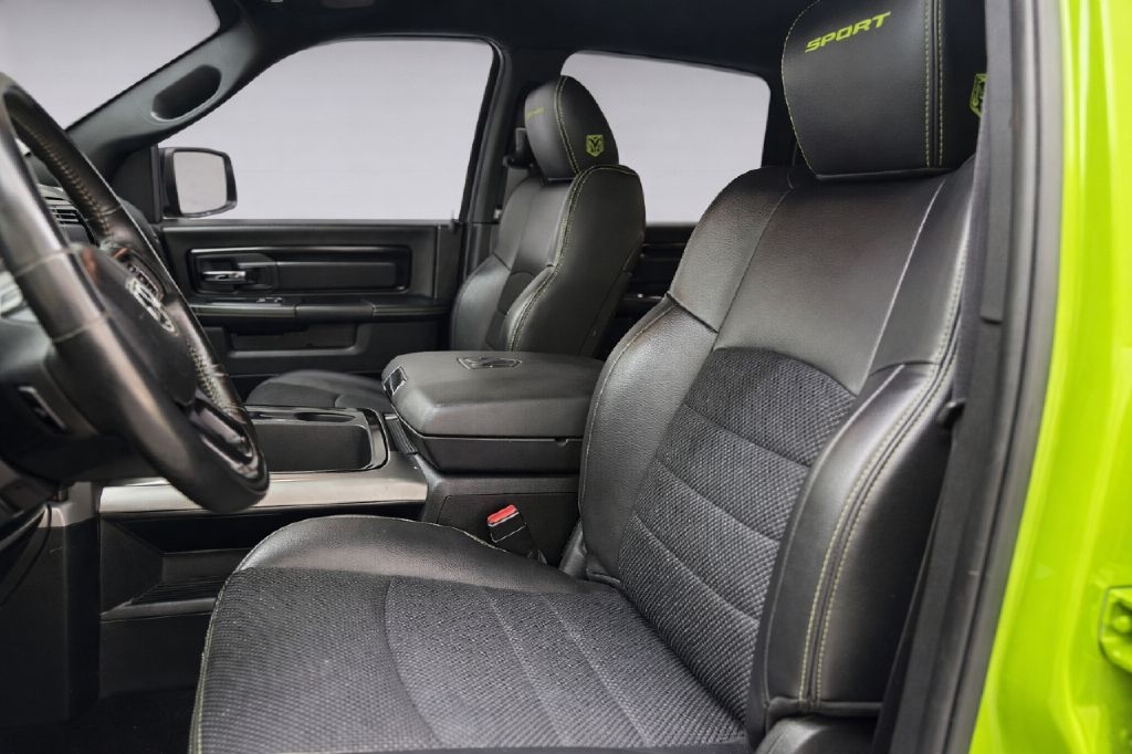 RAM 1500 Sport Crew Cab SWB 4WD 2017