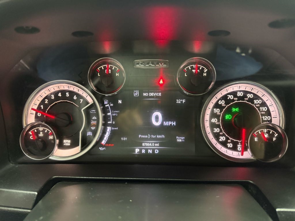 RAM 1500 Sport Crew Cab SWB 4WD 2017