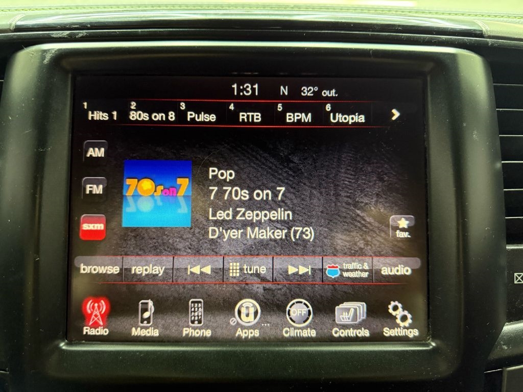 RAM 1500 Sport Crew Cab SWB 4WD 2017