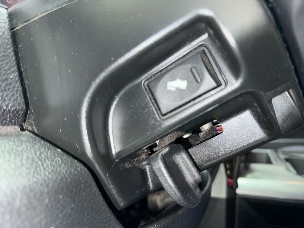 RAM 1500 Sport Crew Cab SWB 4WD 2017