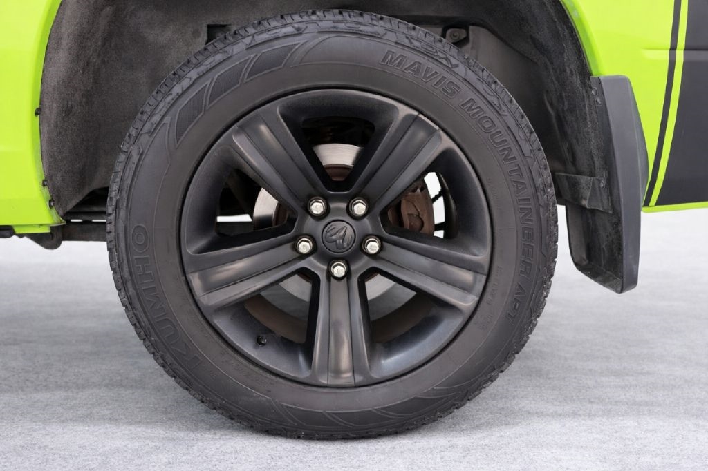 RAM 1500 Sport Crew Cab SWB 4WD 2017