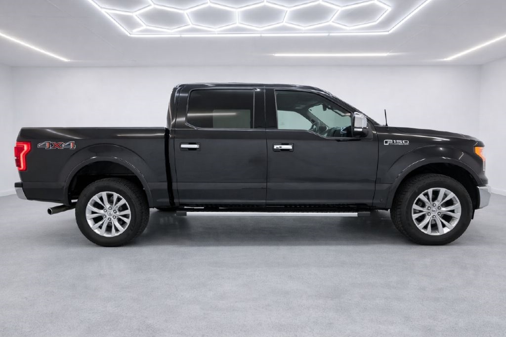 Ford F-150 XL SuperCrew 5.5-ft. Bed 4WD 2015