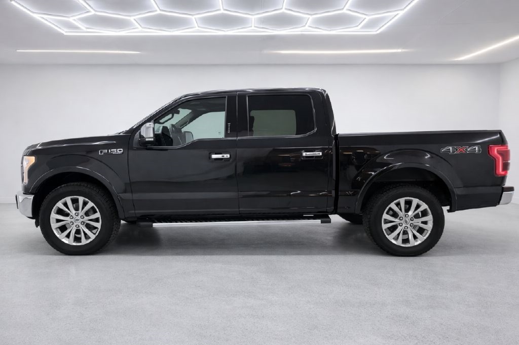 Ford F-150 XL SuperCrew 5.5-ft. Bed 4WD 2015