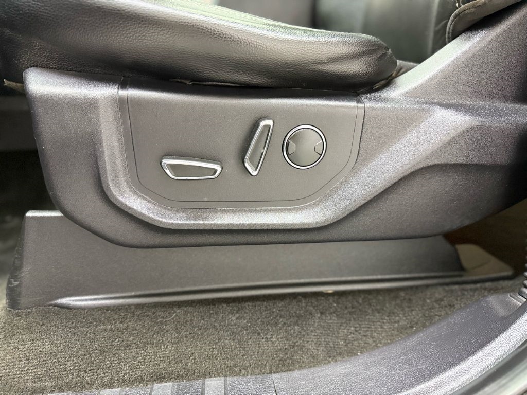 Ford F-150 XL SuperCrew 5.5-ft. Bed 4WD 2015