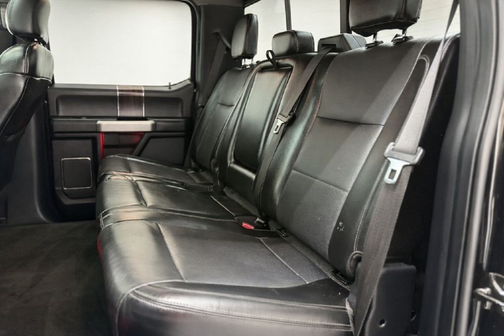 Ford F-150 XL SuperCrew 5.5-ft. Bed 4WD 2015